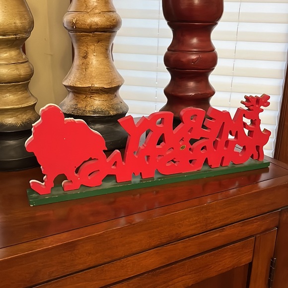 “Mery Christmas” Self Standing Wooden Decor Sign, good condition - Picture 6 of 6